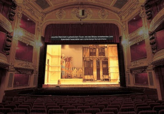 Display Solutions Surtitle LME2-700 Übertitelanzeige für Theater und Oper
