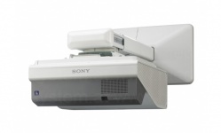 Sony VPL-SX630 LCD Projektor