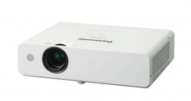 Panasonic PT-LB332 LCDP Projektor / Bild 2 von 6