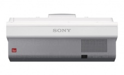 Sony VPL-SW636C Projektor / Bild 2 von 6